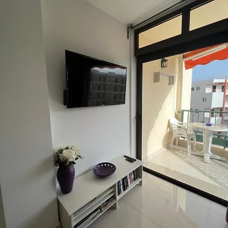 409 El Carmen