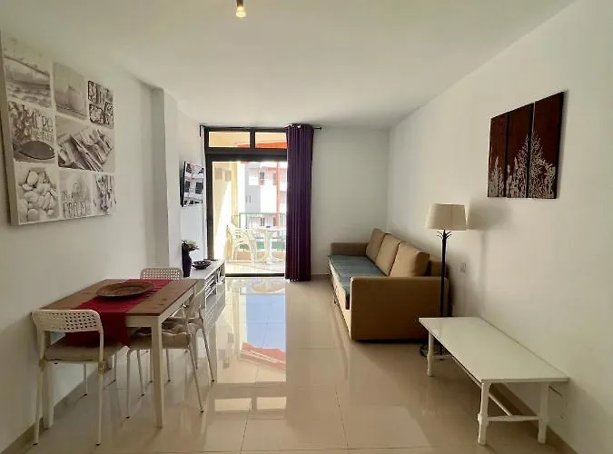 Апартаменты 409 El Carmen *
